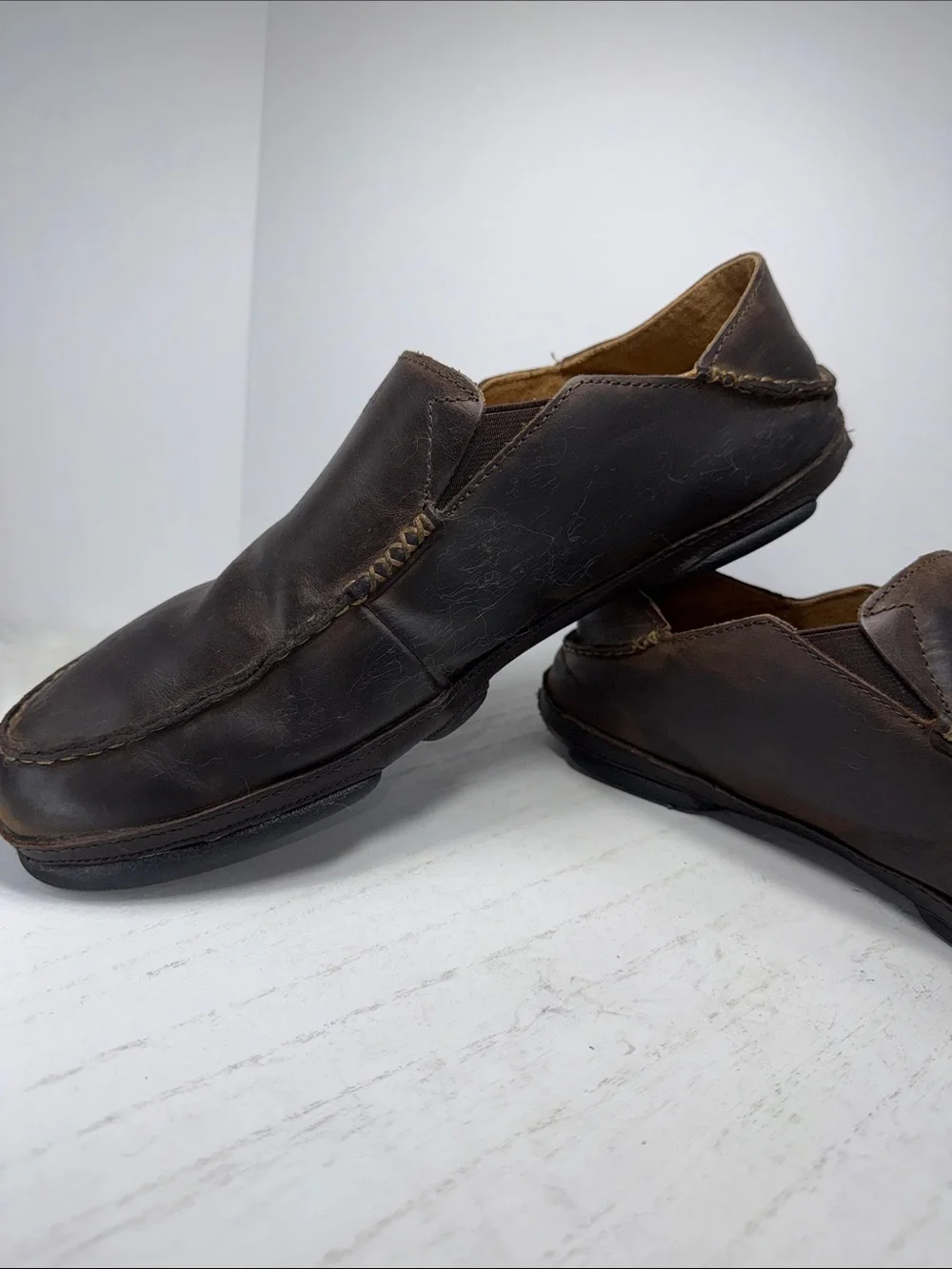 OluKai Men's Chocolate Brown Leather Slip-On Loafers